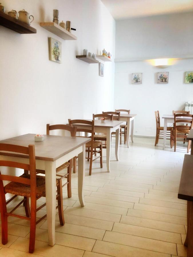 Palazzo Salia Bed & Breakfast Lecce Exterior photo
